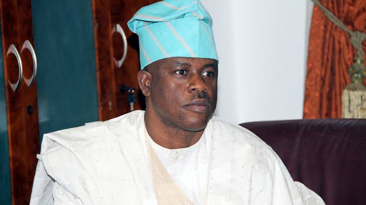 Breaking: Senator Musiliu Obanikoro Goes Into Self Isolation After Returning From Foreign Trip