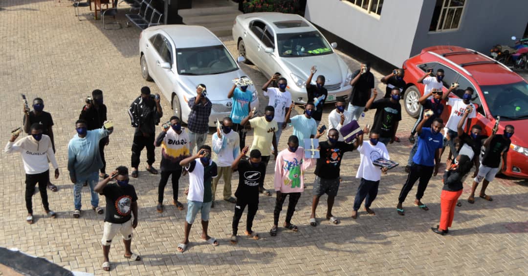 EFCC Raids Yahoo Boys Hideouts in Osun, Ogun; Arrests 39 Suspects