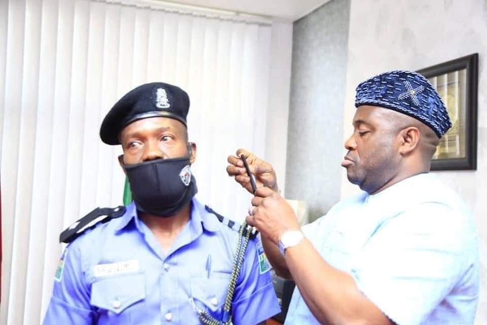 Police Officer Recalled After 21 Years Of Wrongful Dismissal, Promoted To ASP + Photos 