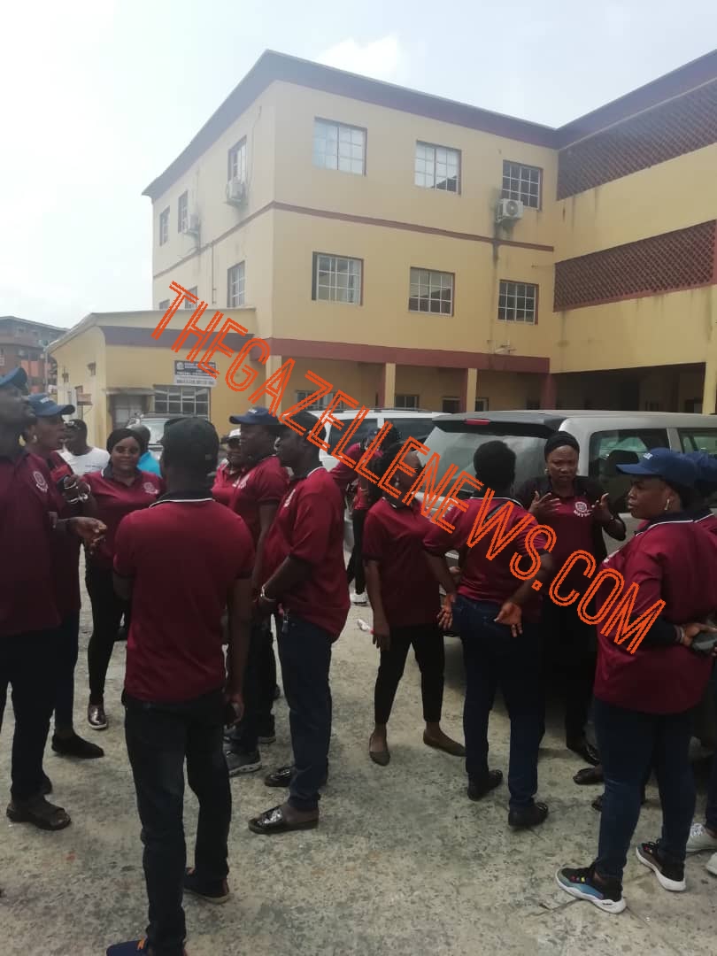 Itire-Ikate LCDA In Crisis: Revenue Collector Slaps Senior Staff; Council Locked Up; NULGE Protests Assault; Commission Summons Council Management + Videos, Photos