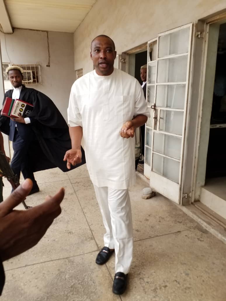 N220m Contract Scam: How Ope Saraki Refurbished, Converted Toyota Hiace Buses To Ambulances – EFCC witness