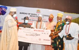 Fayemi Lifts Ekiti Communities With N497m To Complete Self-help Projects