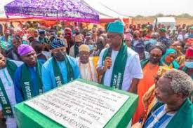 Makinde Lays Foundation Of LAUTECH Campus In Iseyin, Assures On Complete Infrastructure To Connect Oyo's Five Zones