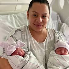 Mother Gives Birth To Twins Born In Two Different Years: 2021 And 2022
