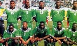 FG Redeems 28 Years’ Pledge, Allocates Houses To 1994 Super Eagles