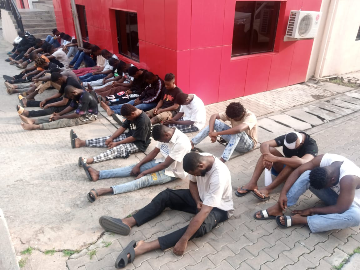 30 Internet Fraud Suspects Arrested in Abuja