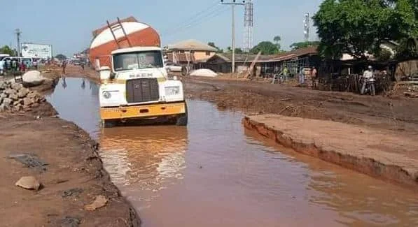 Abavo Community Weeps Over Kidnapping, Seeks FG’s Intervention Over Neglect Of Agbor-Amukpe Road Project