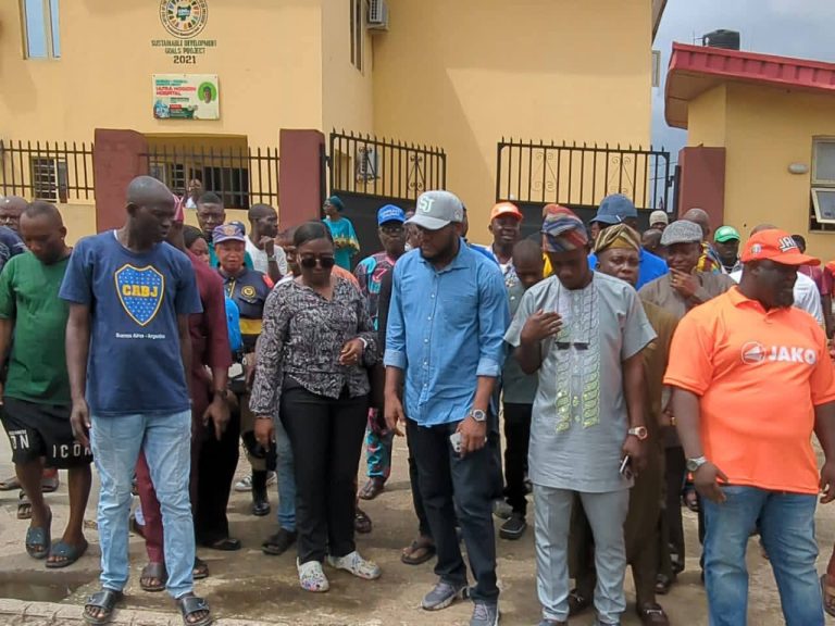 Jakande Embarks on Tour of PHC Facilities, Declares Emergency on Bad Roads, Drainage System