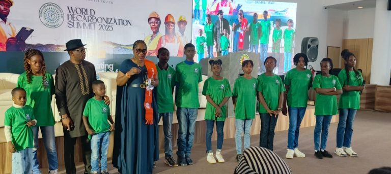 Stakeholders Call for Collective Efforts at Reducing Carbon Emissions