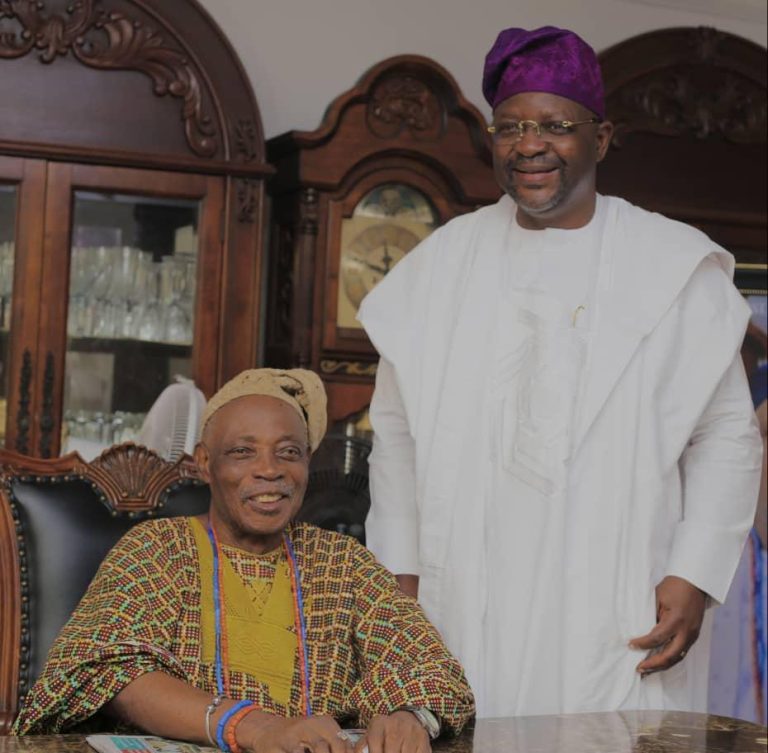 Images As Presidential Aide Sunday Dare Visits Olubadan-designate Rasheed Ladoja