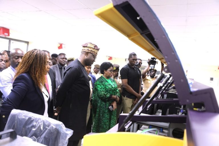 Nigeria Unveils World-class Centralised Passport Personalisation Centre
