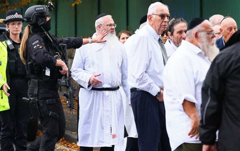 Two Die, Three Injure In Synagogue Attack