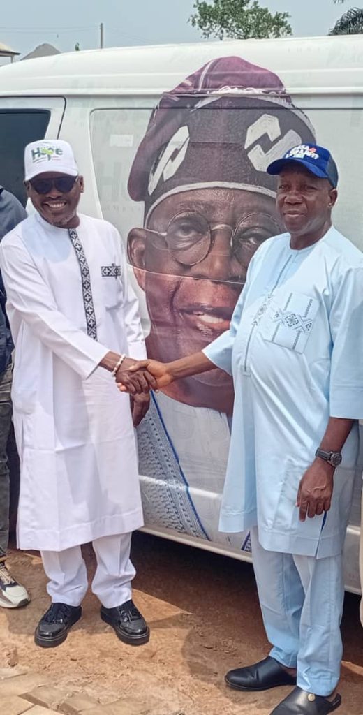 Imota LCDA Chairman Hosts Renewed Hope Ambassadors, Charts Path for Grassroots Mobilization in Ikorodu Div
