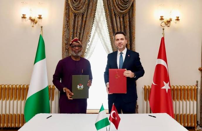 Nigeria, Turkiye Sign MoU to Deepen Cooperation in Solid Minerals Development