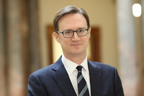 Outgoing British Envoy Backs Tinubu’s Reforms, Says Economy Will Emerge Stronger