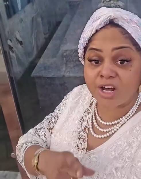 Demola Seriki’s 3rd Wife Accuses Wosilat Okoya-Seriki of Ignoring Late Diplomat’s Will, Attempting to Take Over Estate