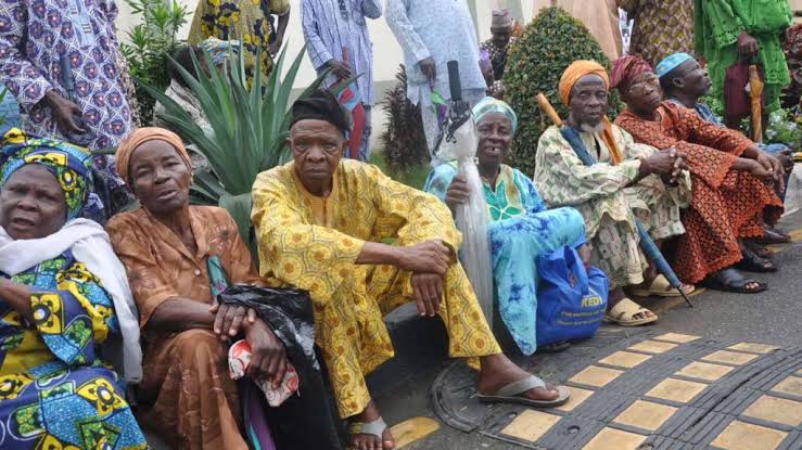30,356 FG Retirees Get N3.82bn Backlog Payment