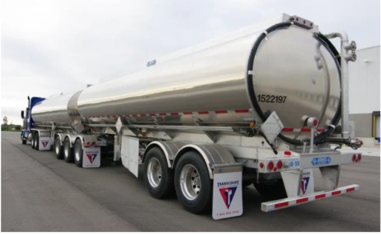 Five Feared Dead as Speeding Gas Truck Causes Triple Collision on Lagos-Ibadan Expressway
