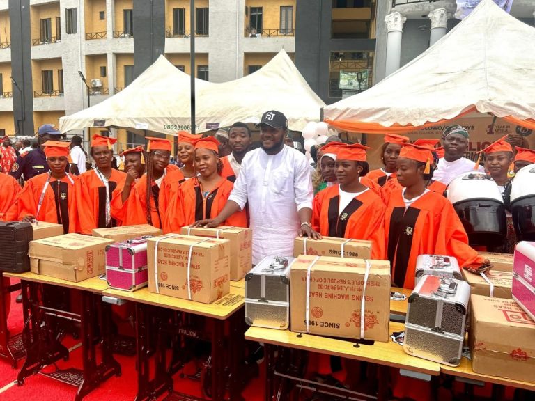 Jakande Marks One Year in Office in Grand Style with ₦500m Mega Empowerment