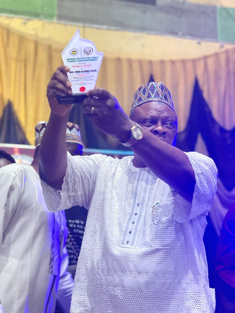 NIS-SUG Honours Apapa-Iganmu LCDA Chairman with Sports Development Award