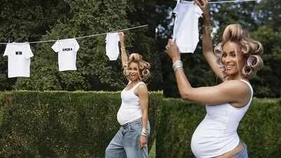 Famous US Singer Announces 5th Pregnancy