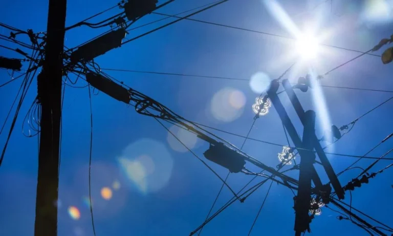 Artisan Electrocuted While Working on Plaza Roof