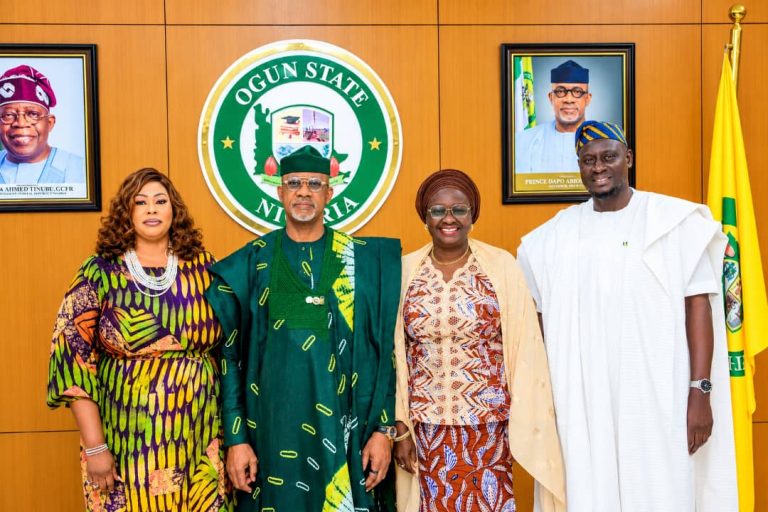 Abiodun Swears-in 2 New Commissioners, Charges Them to Prioritise Ogun’s Interest
