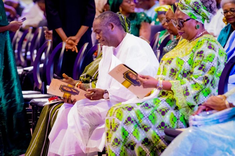 In Pictures, APC Gov Candidate Hamzat Attends Olu Jacob’s Funeral